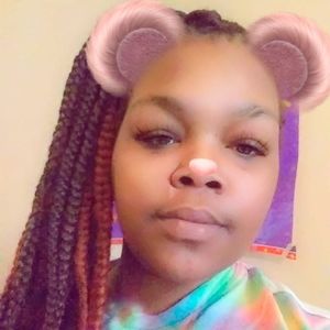 Meet your Posher, Latifah